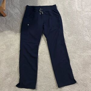 Medium figs scrub pants